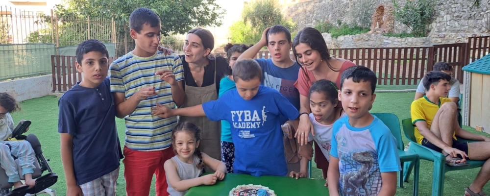 Casa di Accoglienza "Hogar Niño Dios" di Betlemme. Foto: pagina Facebook "Hogar Ninio Dios, Belén - Familia Religiosa del Verbo Encarnado"